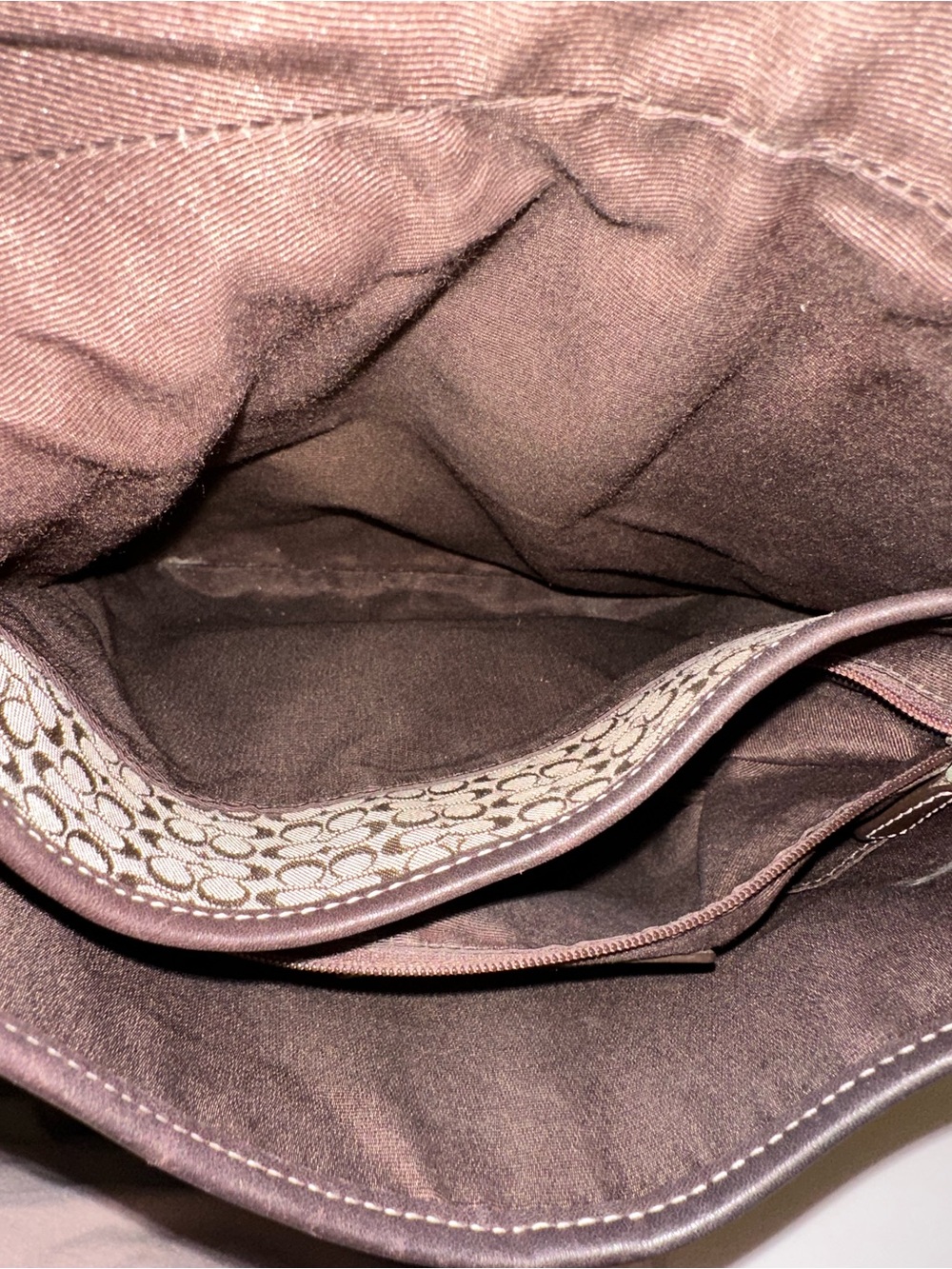 Vintage Y2K Coach Soho Signature Flap Bag in Brown Canvas/Leather - Picture 9 of 10